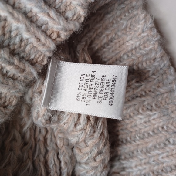 Women's ELLE Sweater. Size Large. Color Oatmeal. - Picture 14 of 16